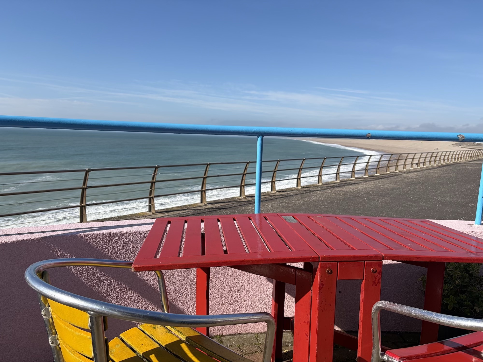 Quiddles Café Beach Bar
