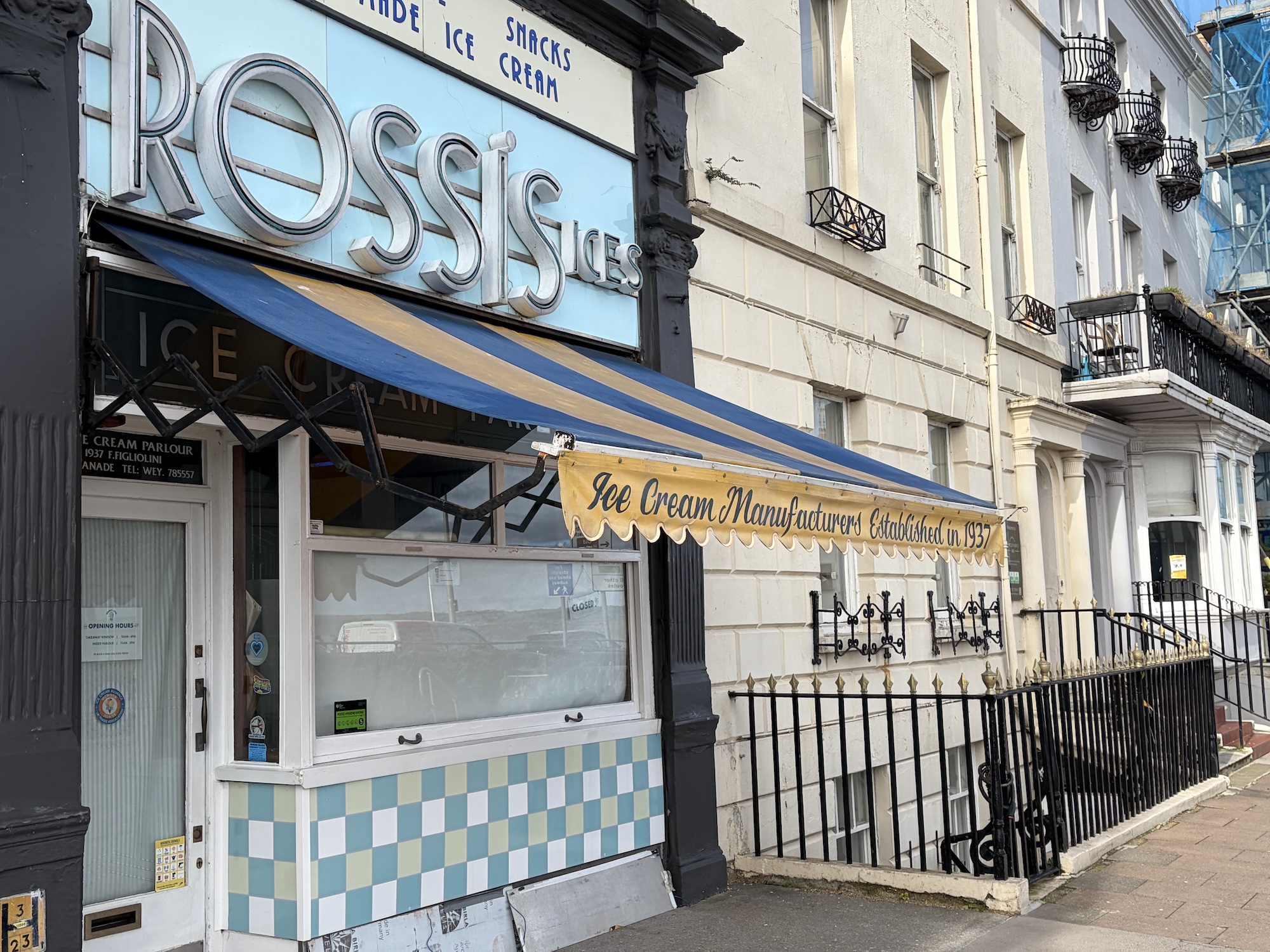 Rossi's Ices
