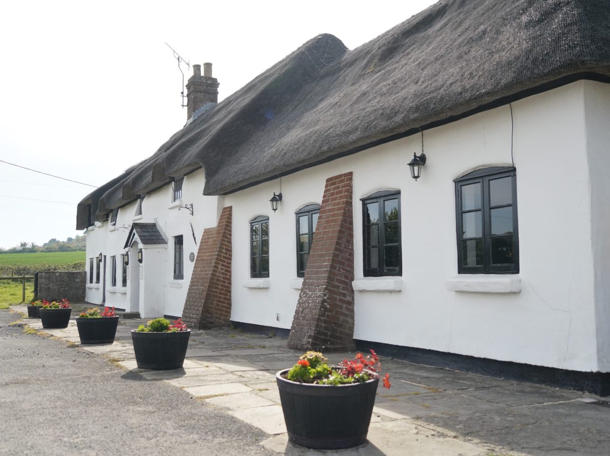 Sailors Return entrance, East Chaldon, Dorset