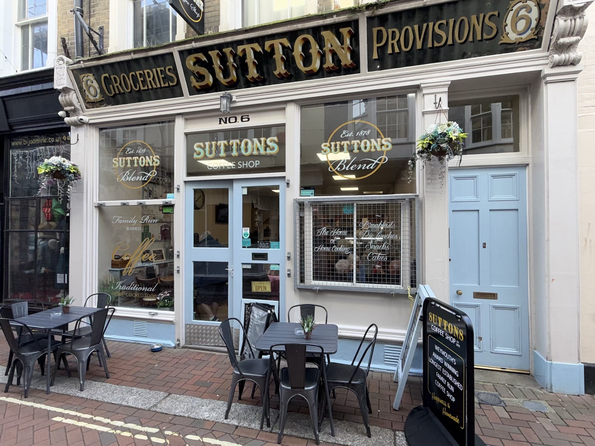 Suttons Coffee Shop