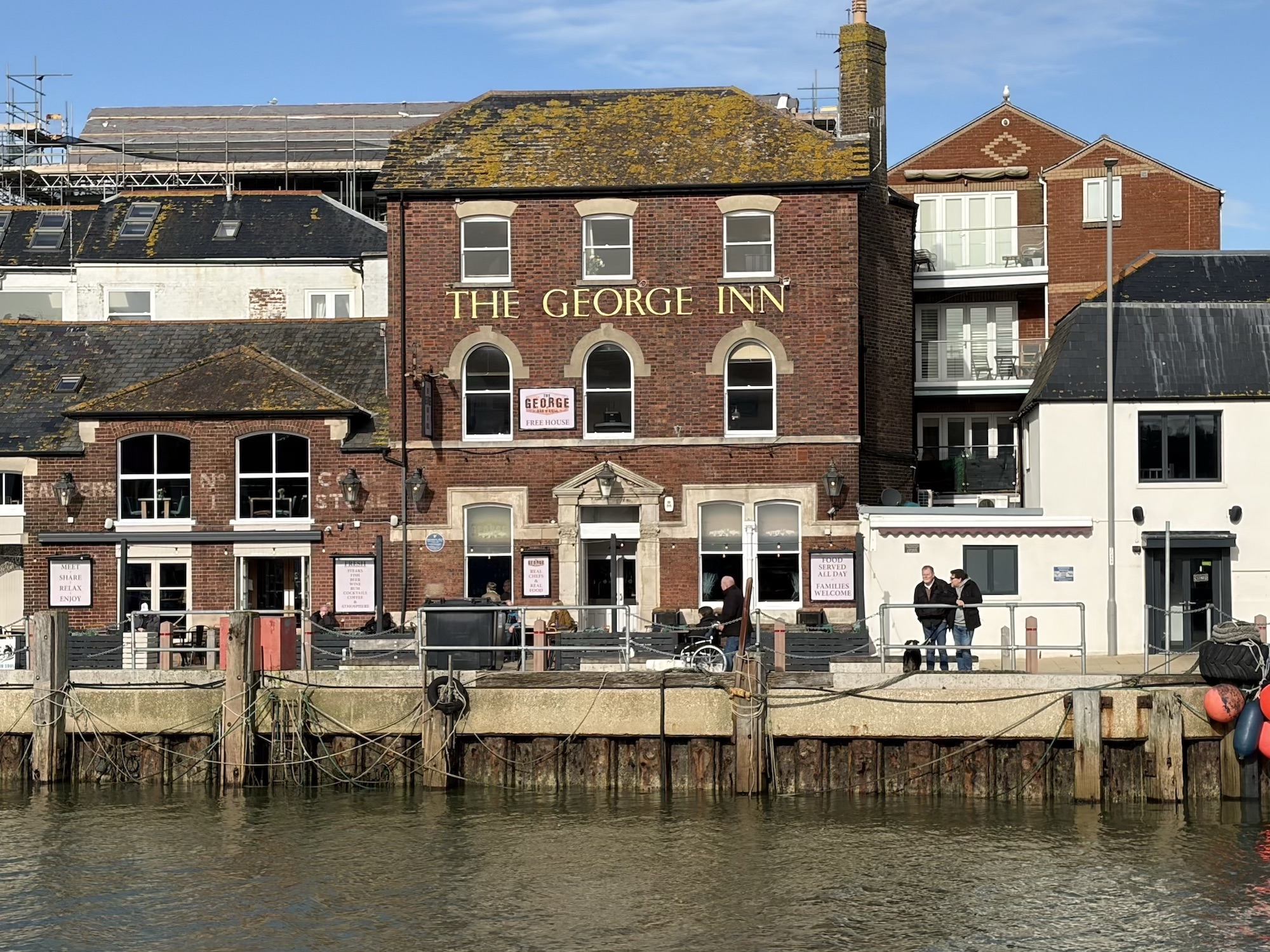 The George Bar & Grill
