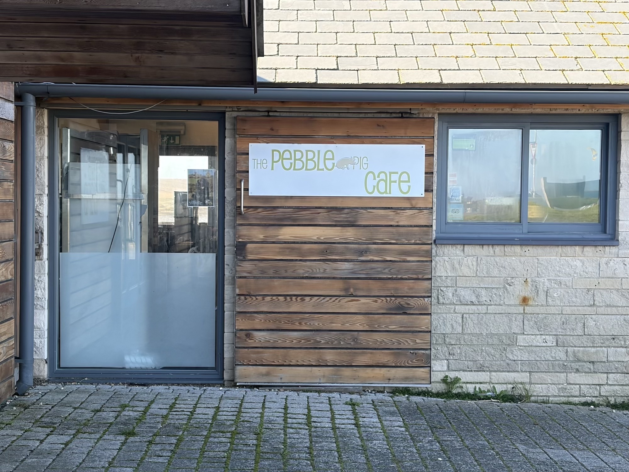 The Pebble Pig Cafe