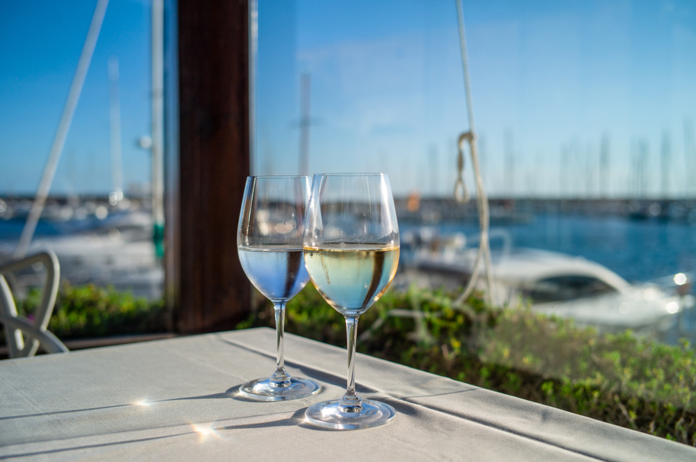 Coastal restaurant in Dorset offering luxury dining during a holiday stay