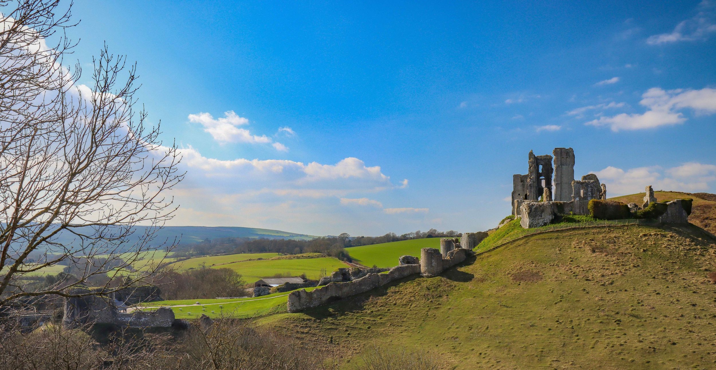 Our Curated Guide to Dorset's Castles, Ruins and Forts
